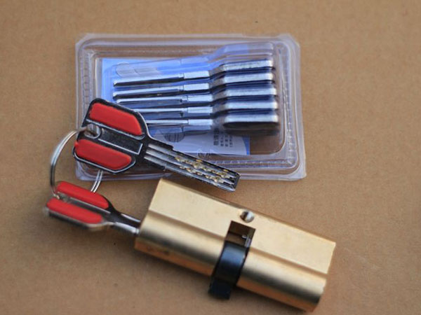 连云港24小时上门开锁公司